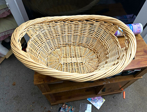 Oval brown wicker basket - brown,